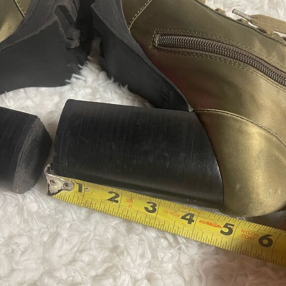 Steve Madden Laurie Fabric Satin olive green lace up heels boots.SZ 10M - Picture 9 of 11